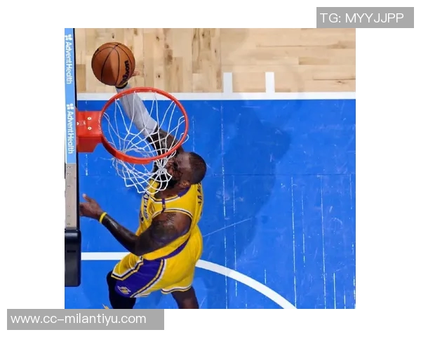 湖人双星状态回暖44分如饮水小里迎生涯巅峰老詹何时归来 湖人双星状态回暖44分如饮水小里迎生涯巅峰老詹何时归来