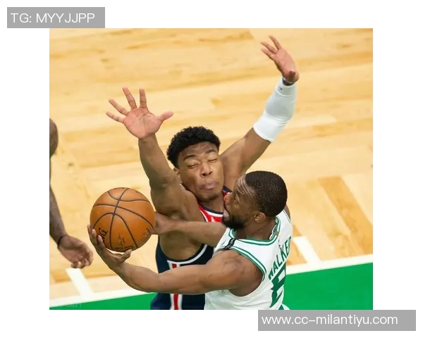 罗林斯表现稳定出场36分钟贡献16分4板8助2抢断球队略有回落 罗林斯表现稳定出场36分钟贡献16分4板8助2抢断球队略有回落