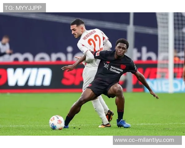 勒沃库森轻松晋级但忧心马扎与巴斯克斯伤情加重